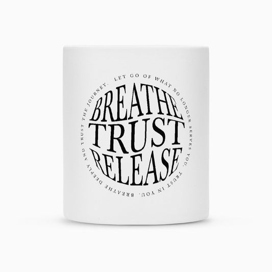Breathe. Trust. Release. | Tasse 300 ml, matt weiß – SoulAndPixel Streetwear & Accessoires