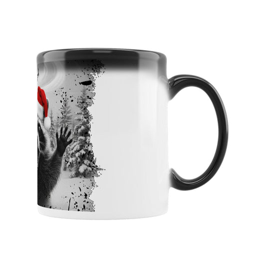 Wild Xmas Raccoon | Farbwechseltasse, 300 ml – SoulAndPixel Streetwear & Accessoires